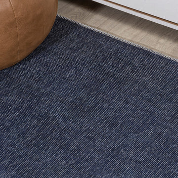 Linja Solid Centre Stripe Machine-washable Area Rug